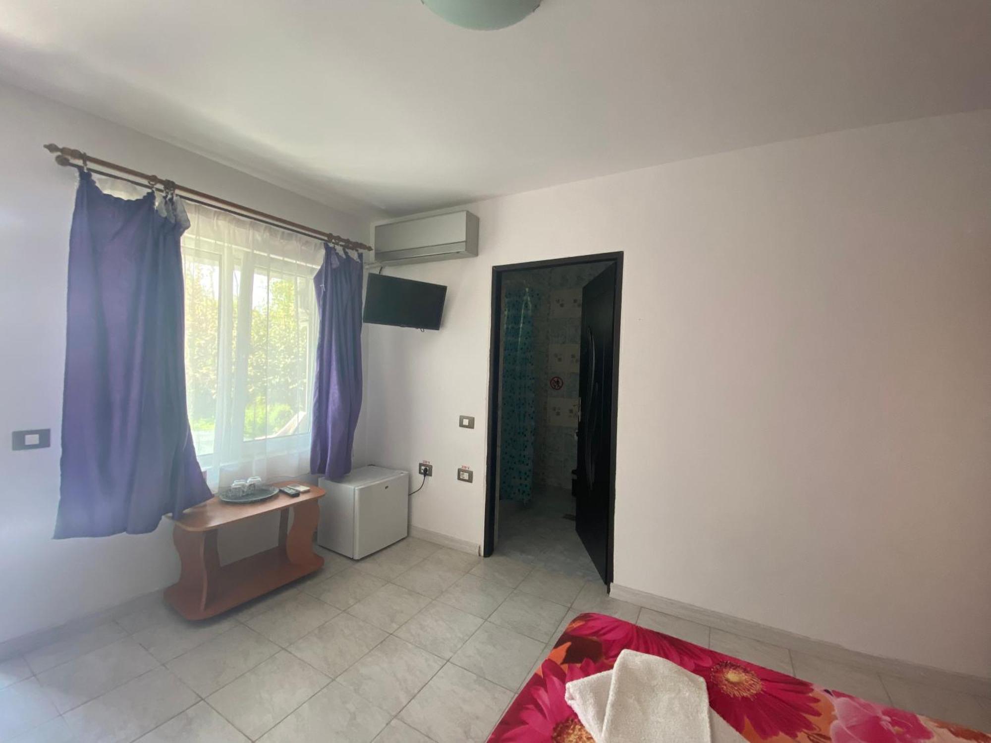 Ferienwohnung Raven Comstar Corbu  Exterior foto