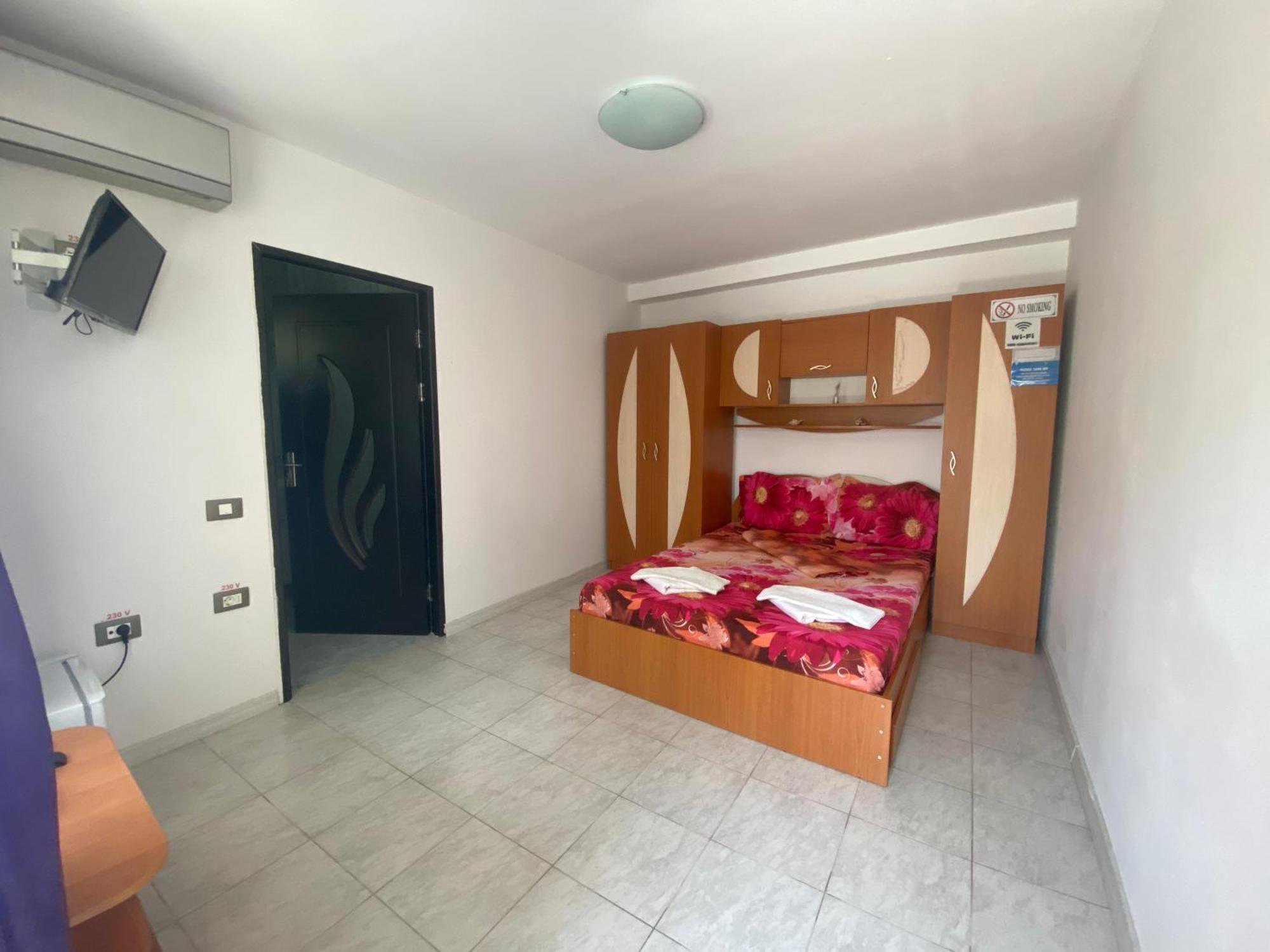 Ferienwohnung Raven Comstar Corbu  Exterior foto